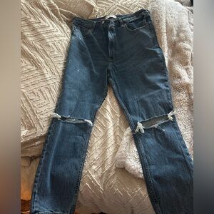 Bundle 2 pairs of Abercrombie jeans. Size 33 which is ladies 16 regular length